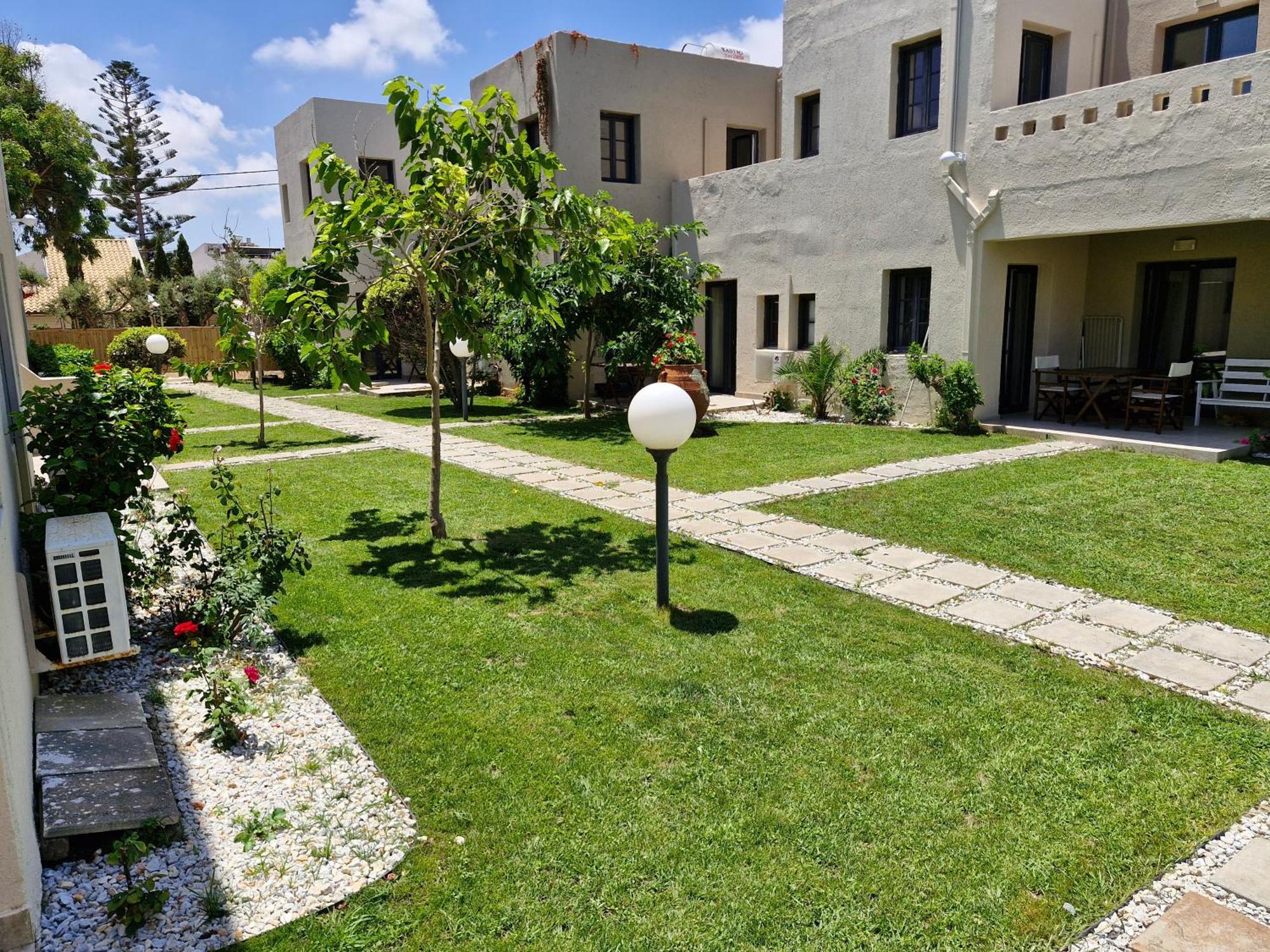 Creteco Hotel & Suites Goúrnes Eksteriør bilde