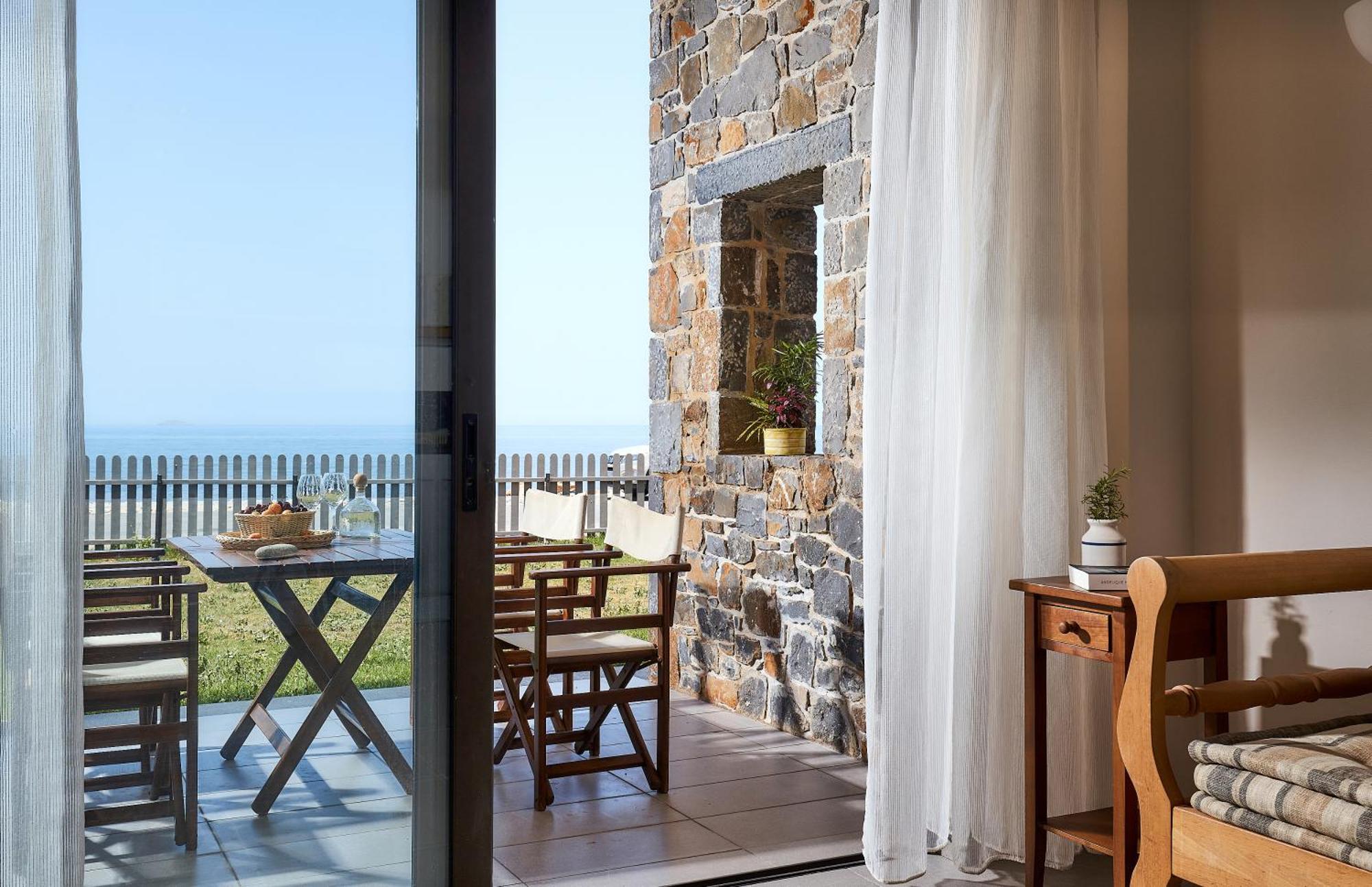 Creteco Hotel & Suites Goúrnes Eksteriør bilde