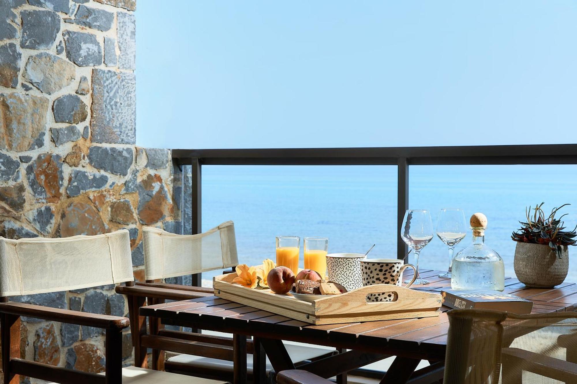 Creteco Hotel & Suites Goúrnes Eksteriør bilde