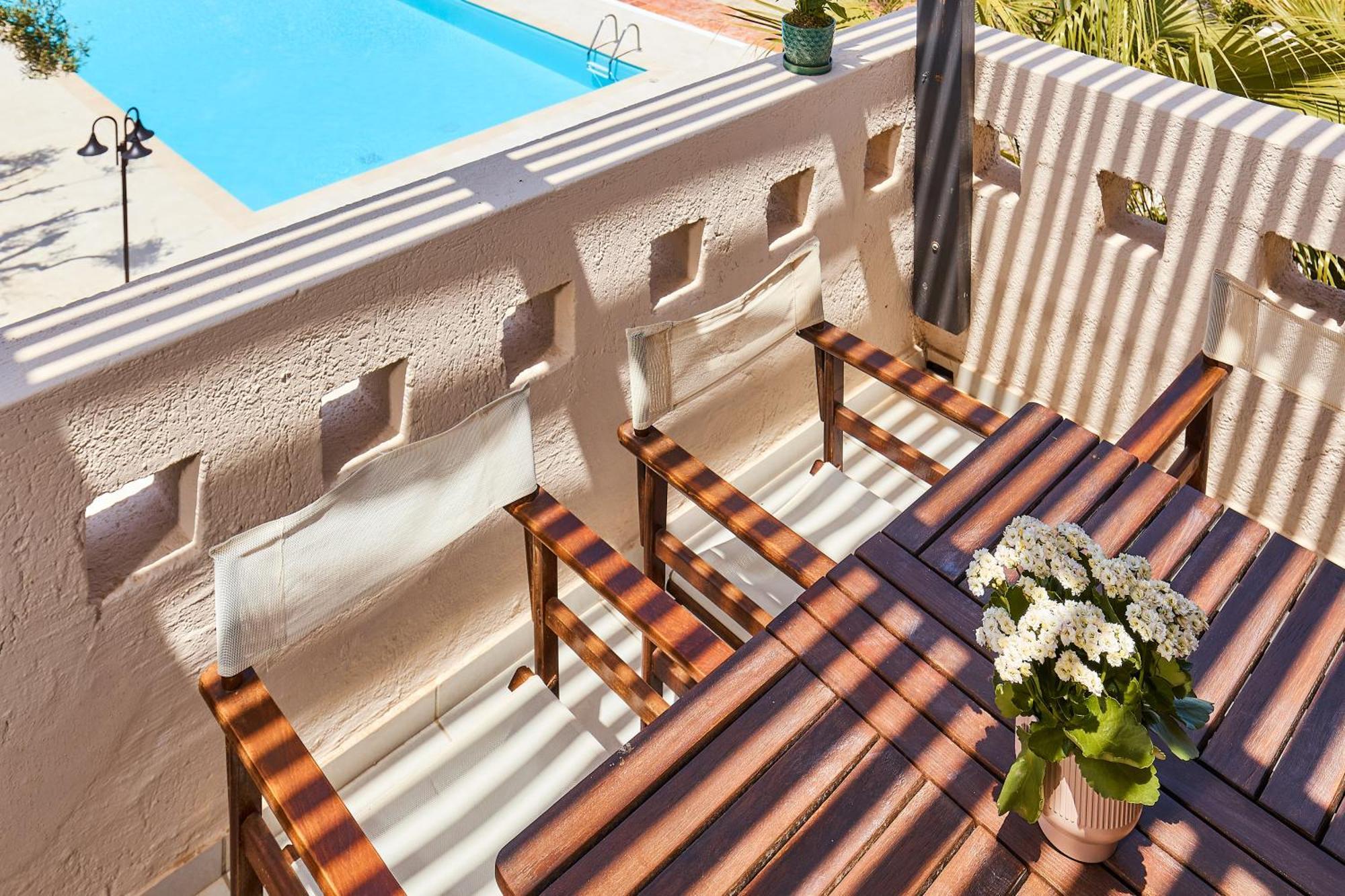 Creteco Hotel & Suites Goúrnes Eksteriør bilde