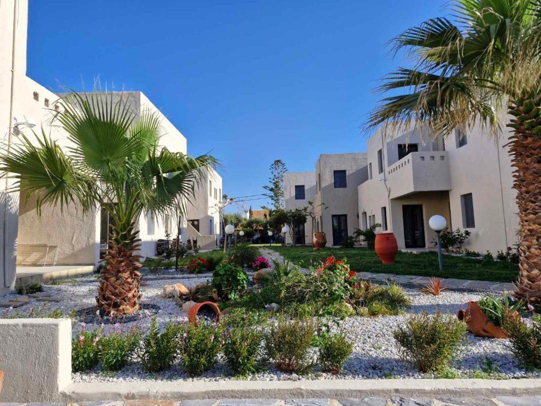Creteco Hotel & Suites Goúrnes Eksteriør bilde